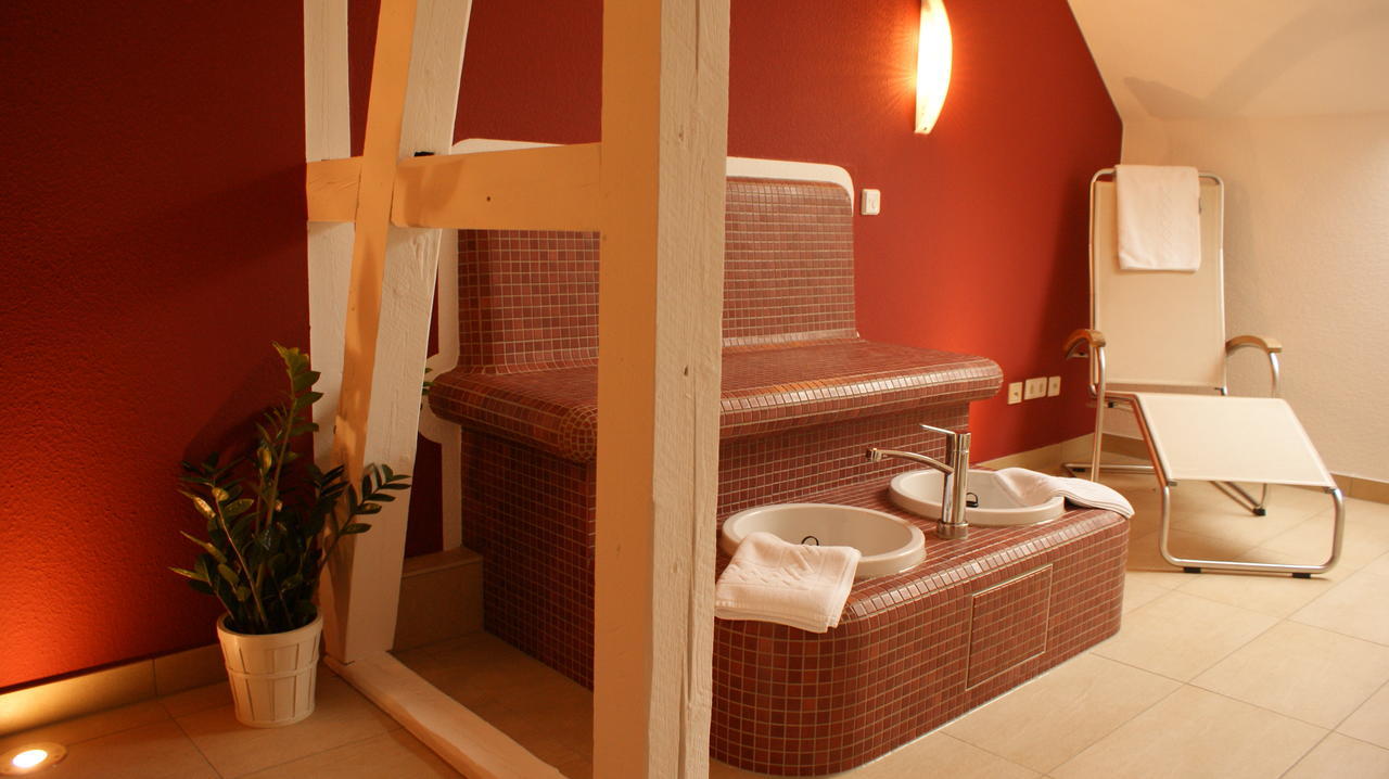 Landhotel Loenskrug Hellental Extérieur photo